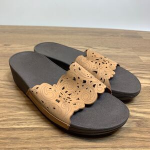 FitFlop Urban Flora Laser-Cut Leather Slide-On Wedge Sandals Cushion Brown US 7